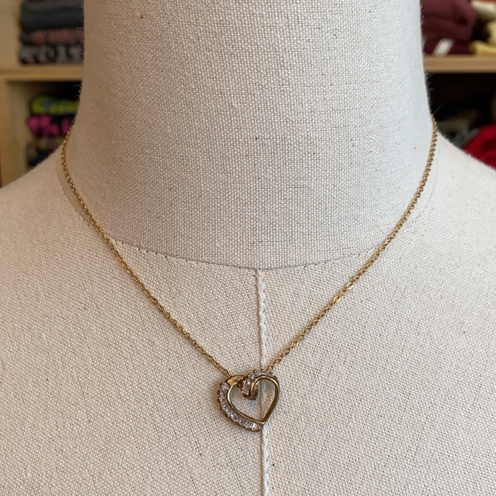 Gold heart necklace
